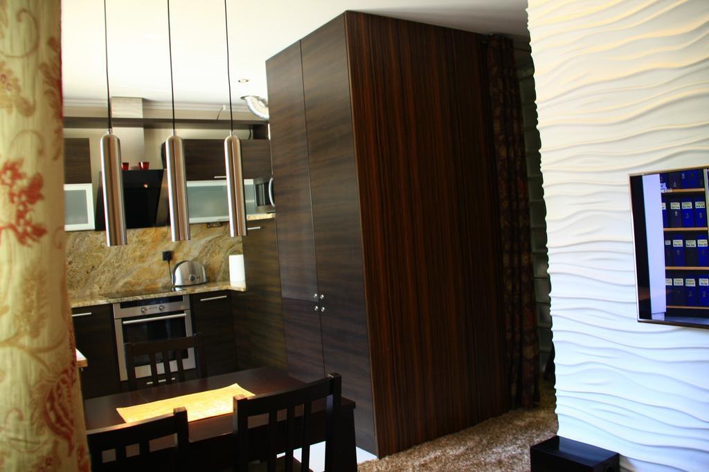 Old Muranow Apartment By Warsawresidence Group Dış mekan fotoğraf