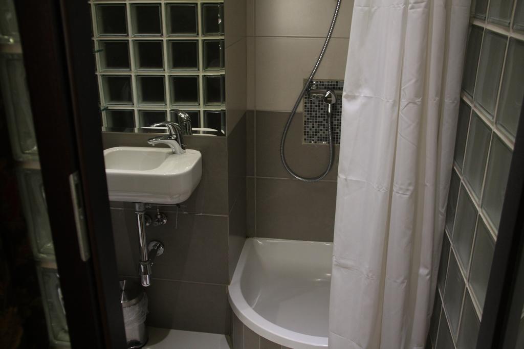 Old Muranow Apartment By Warsawresidence Group Dış mekan fotoğraf