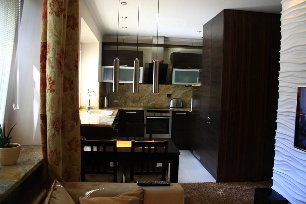 Old Muranow Apartment By Warsawresidence Group Dış mekan fotoğraf